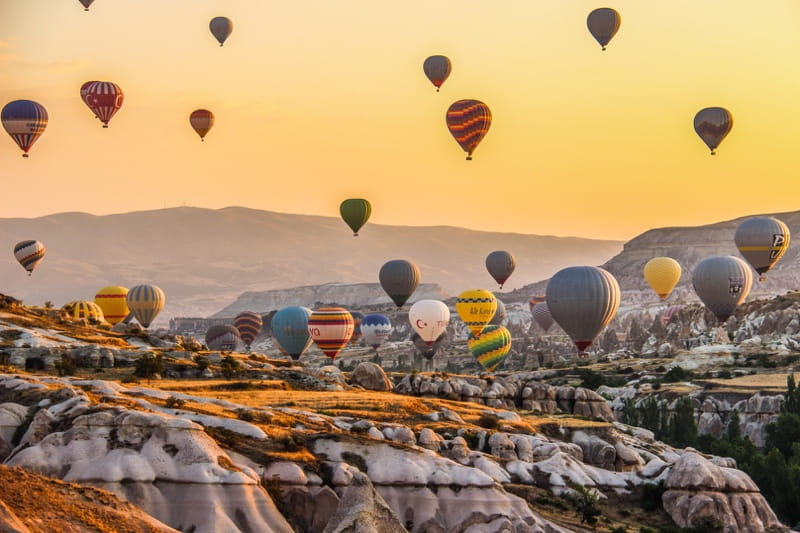 hot air ballooning in cappadocia - 1500 people sunrise in cappadocia turkey with hot air ballooning