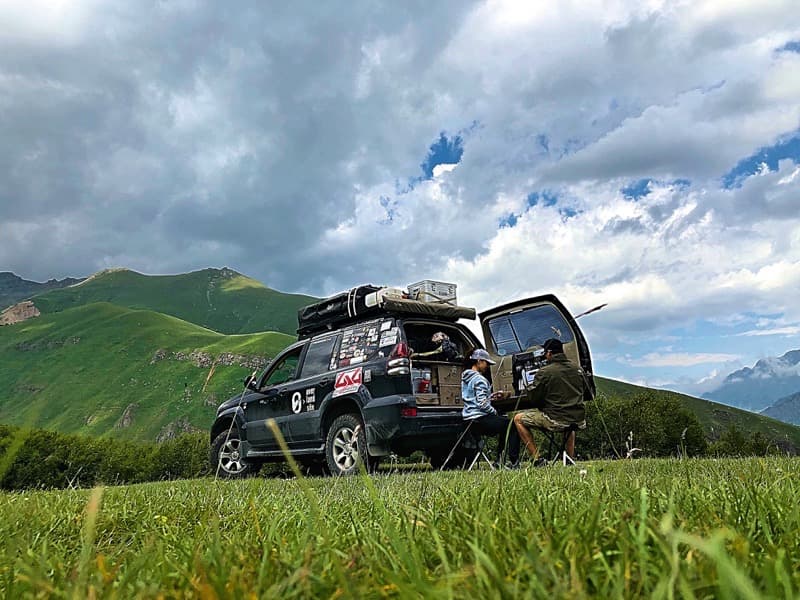 lunch on mount kazbegi